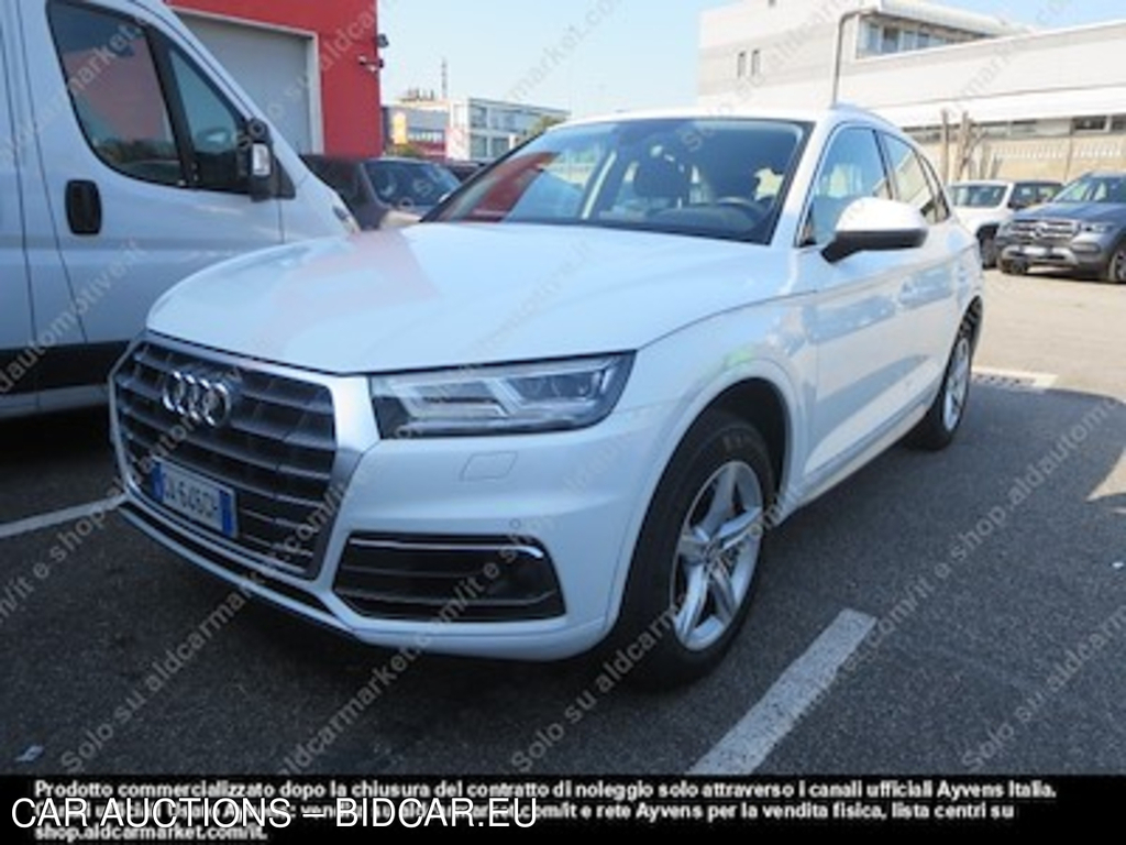 Audi Q5 45 tdi business sport -