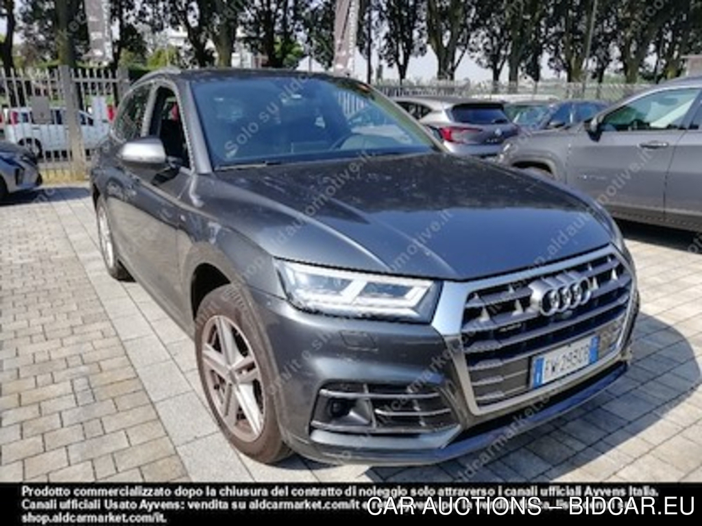 Audi Q5 40 tdi S line -