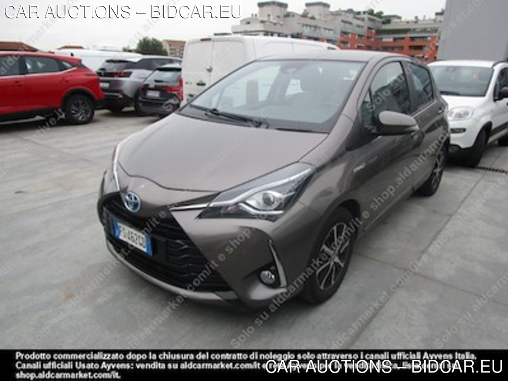 Toyota yaris 1.5 hybrid active hatchback -