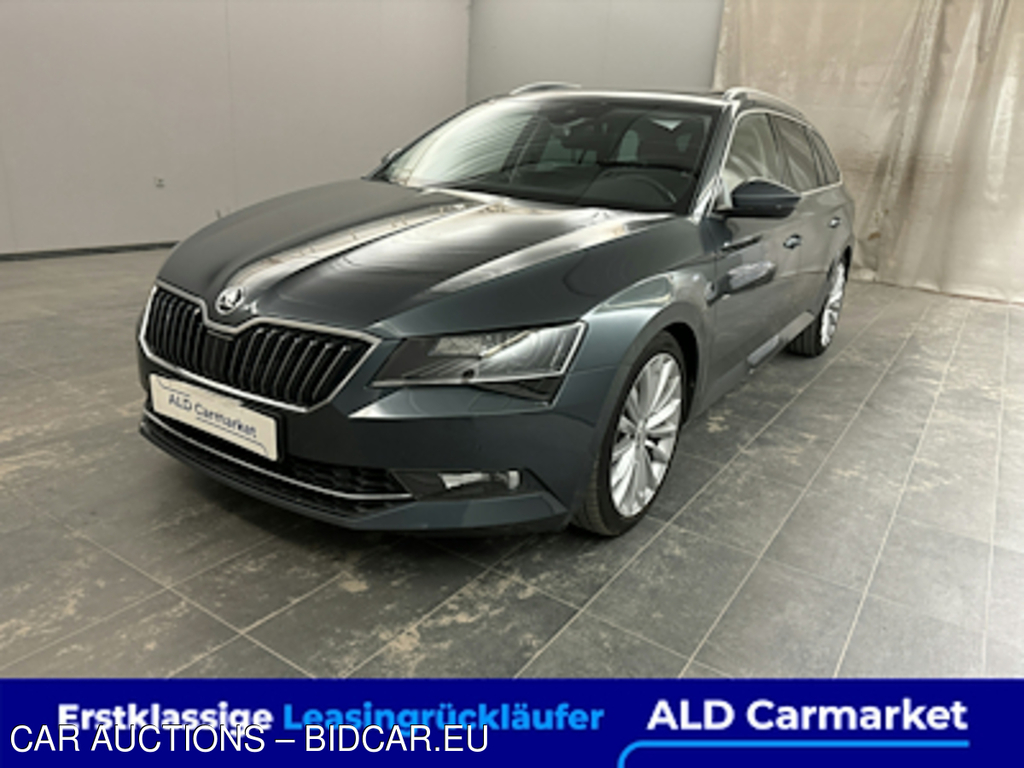 Skoda Superb SKODA Superb Combi 2.0 TSI 4x4 DSG Style Kombi, 5-turig, Automatik, 7-Gang