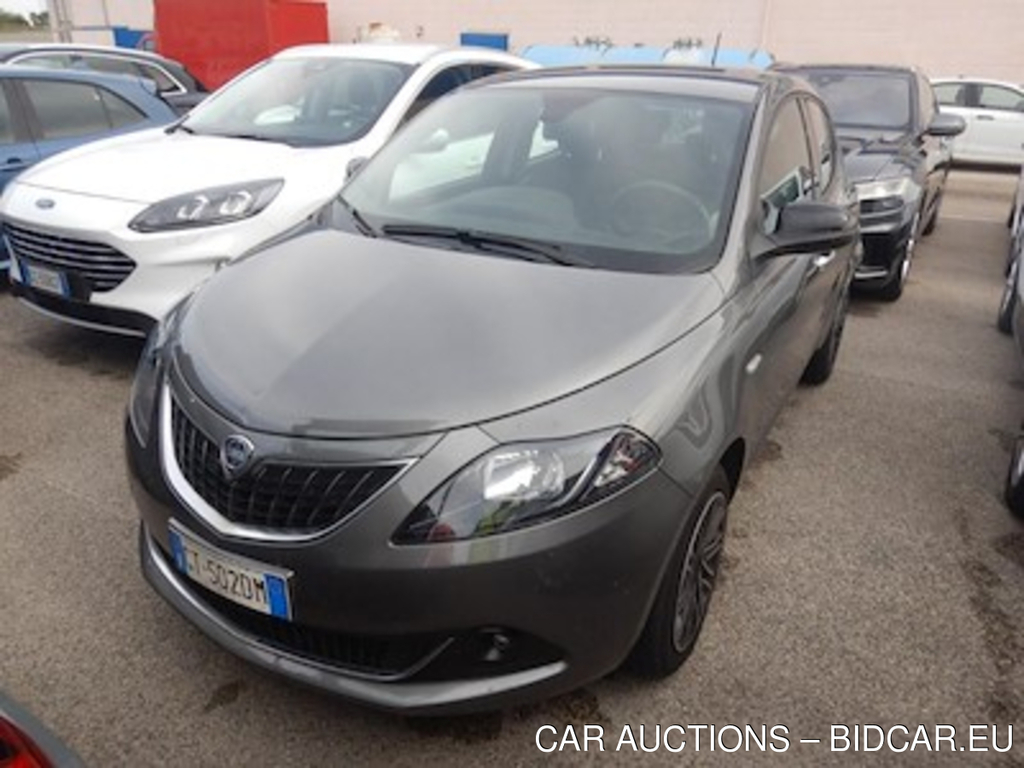 Lancia Ypsilon PC 1.0 Firefly 70cv Hybrid Gold