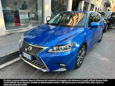 Lexus CT 200h business hatchback 5-door -