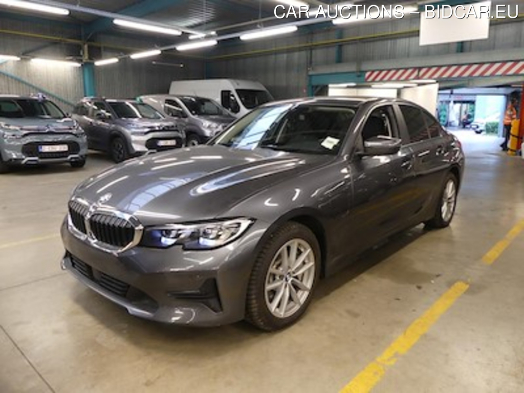 BMW 3 330EA PHEV AUT