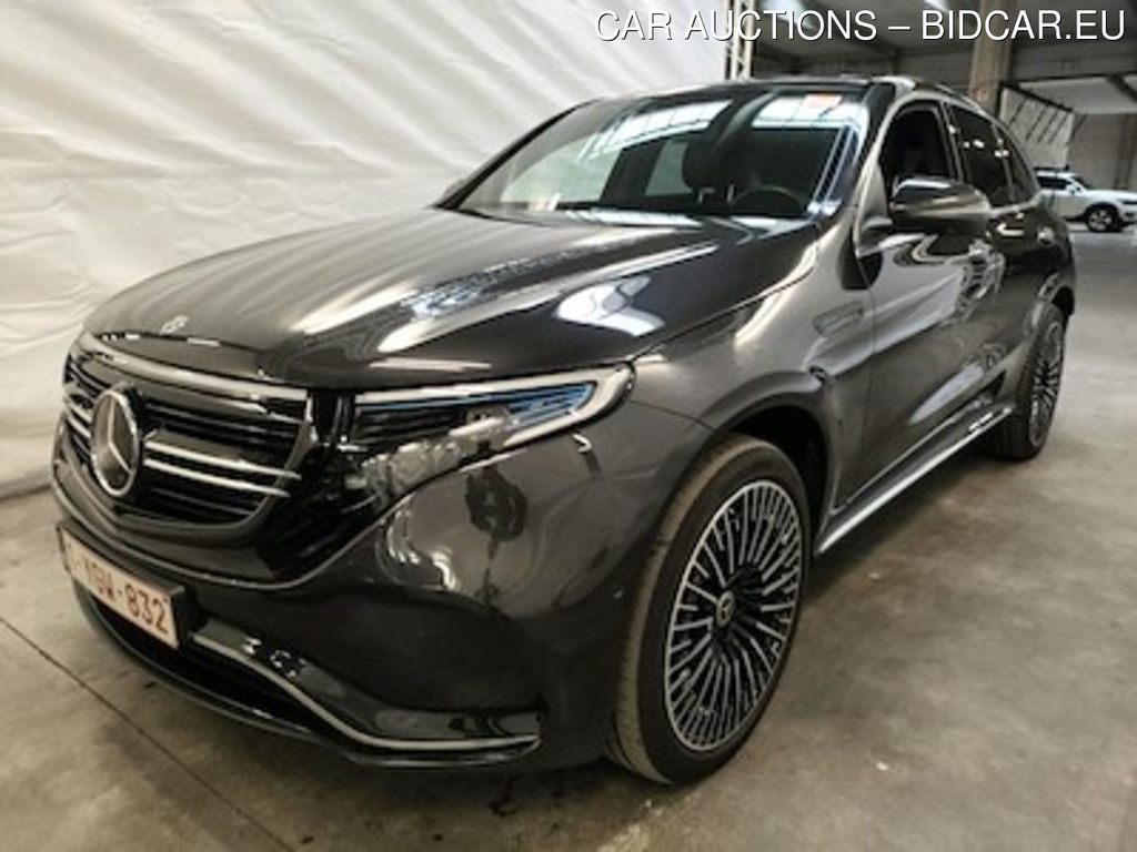 Mercedes-Benz EQC 80 kWh EQC 400 4-Matic Exterieur &amp; Interieur AMG Line Assistance conduit