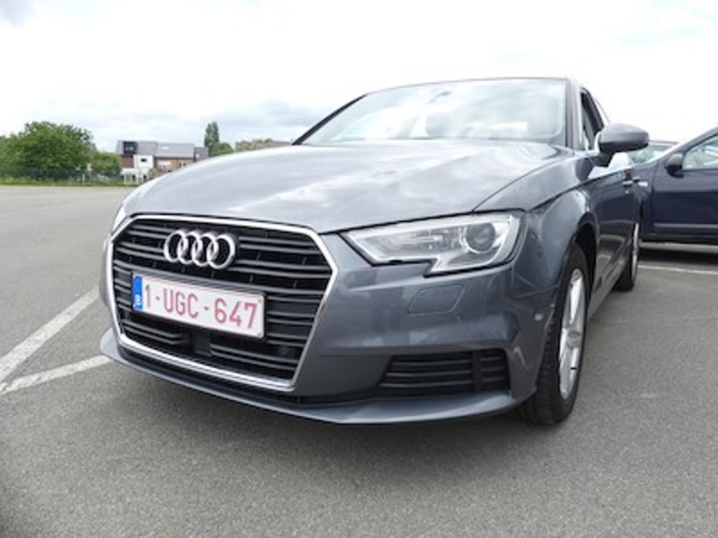 Audi A3 sportback 1.6 TDI BUSINESS EDITION S TRO