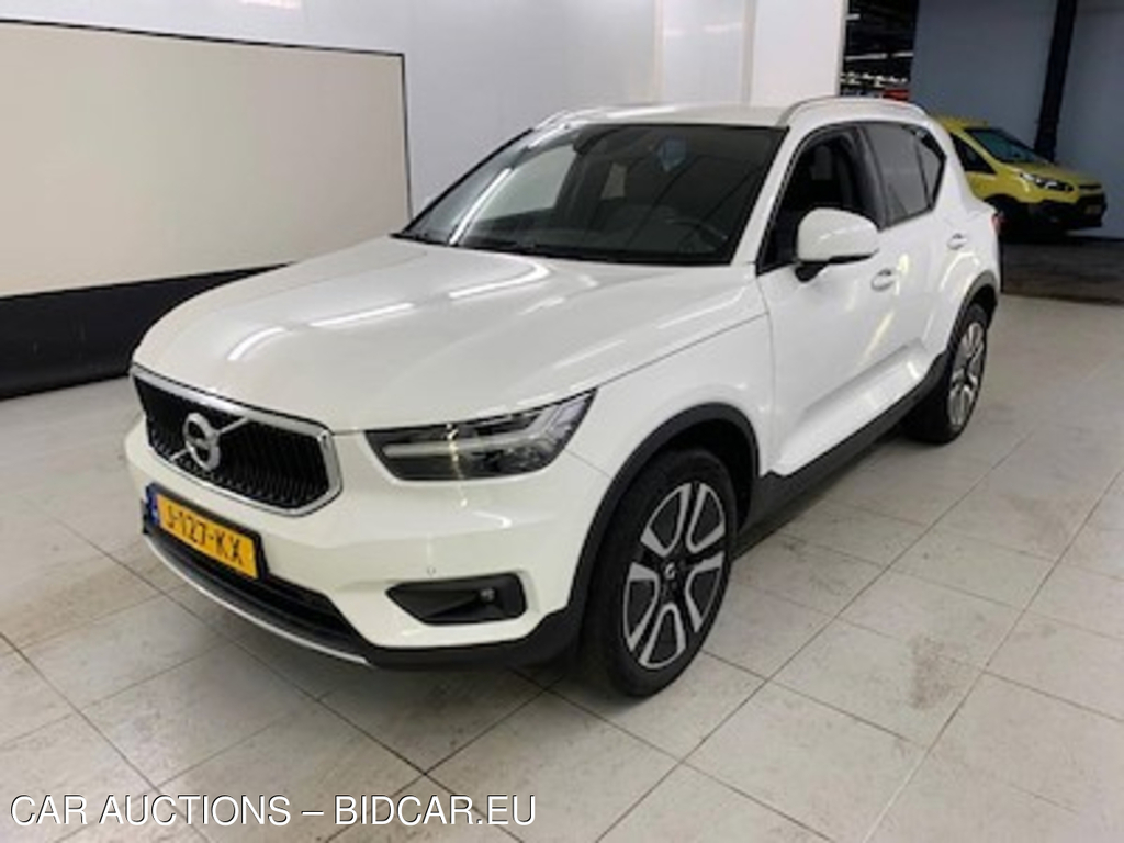 Volvo XC40 T3 automaat Momentum Pro