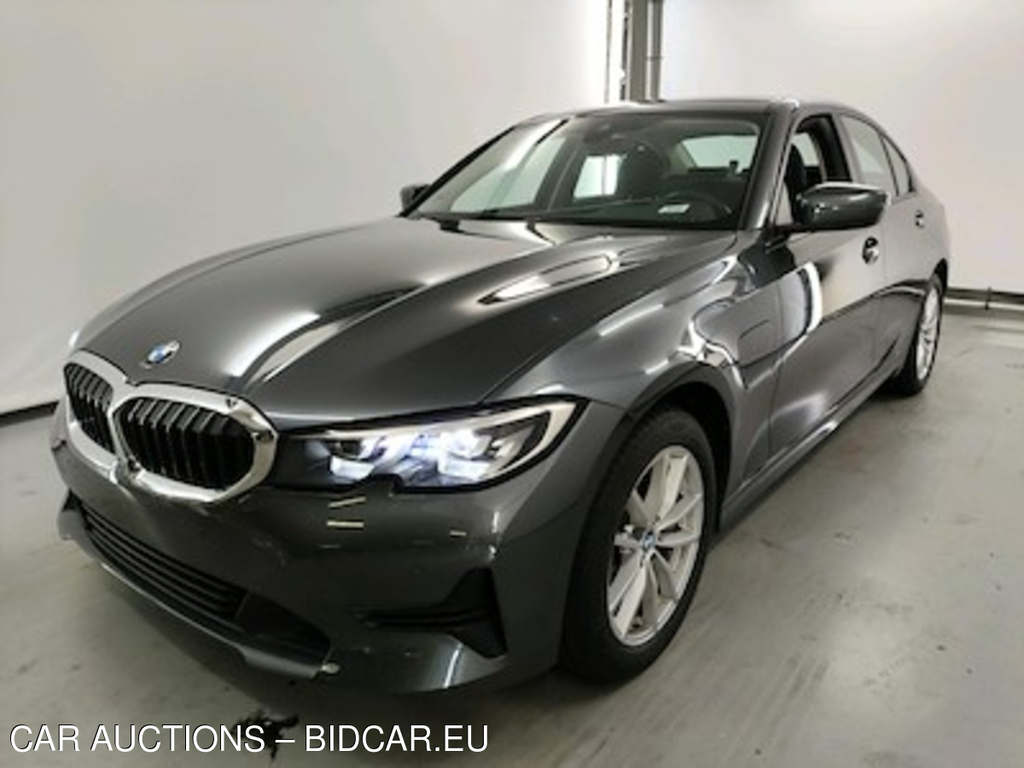 BMW 3 - 2019 330eA PHEV Business Plus