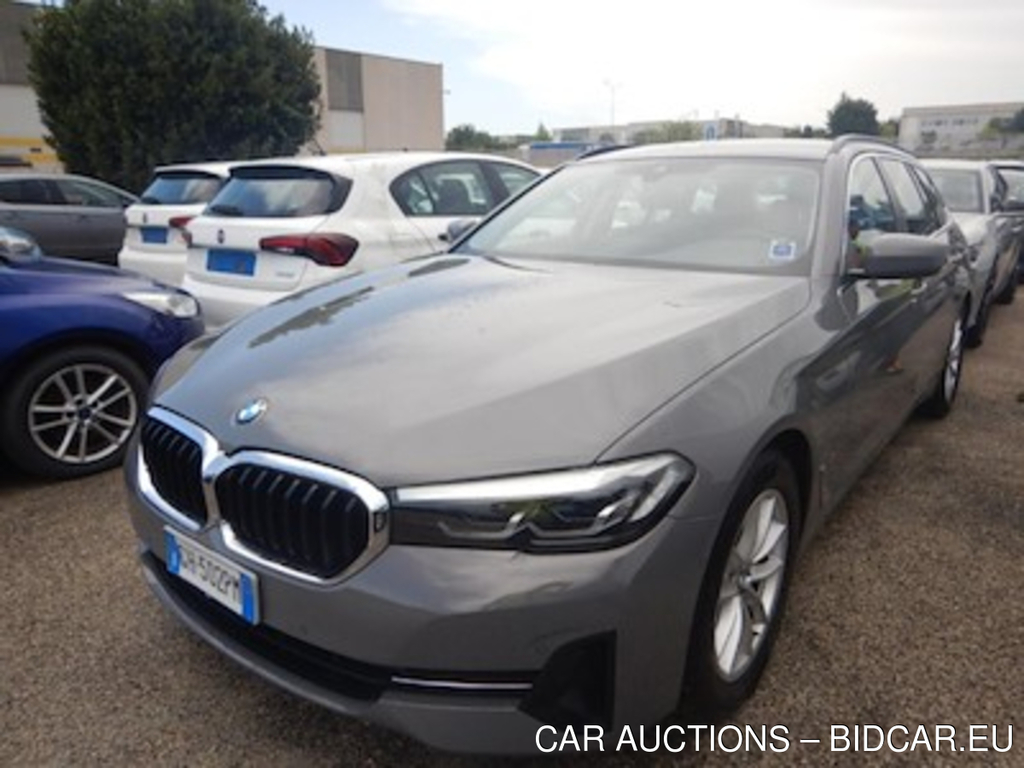 BMW Series 5 SW 520d Xdrive Business Auto Mh48v Touring