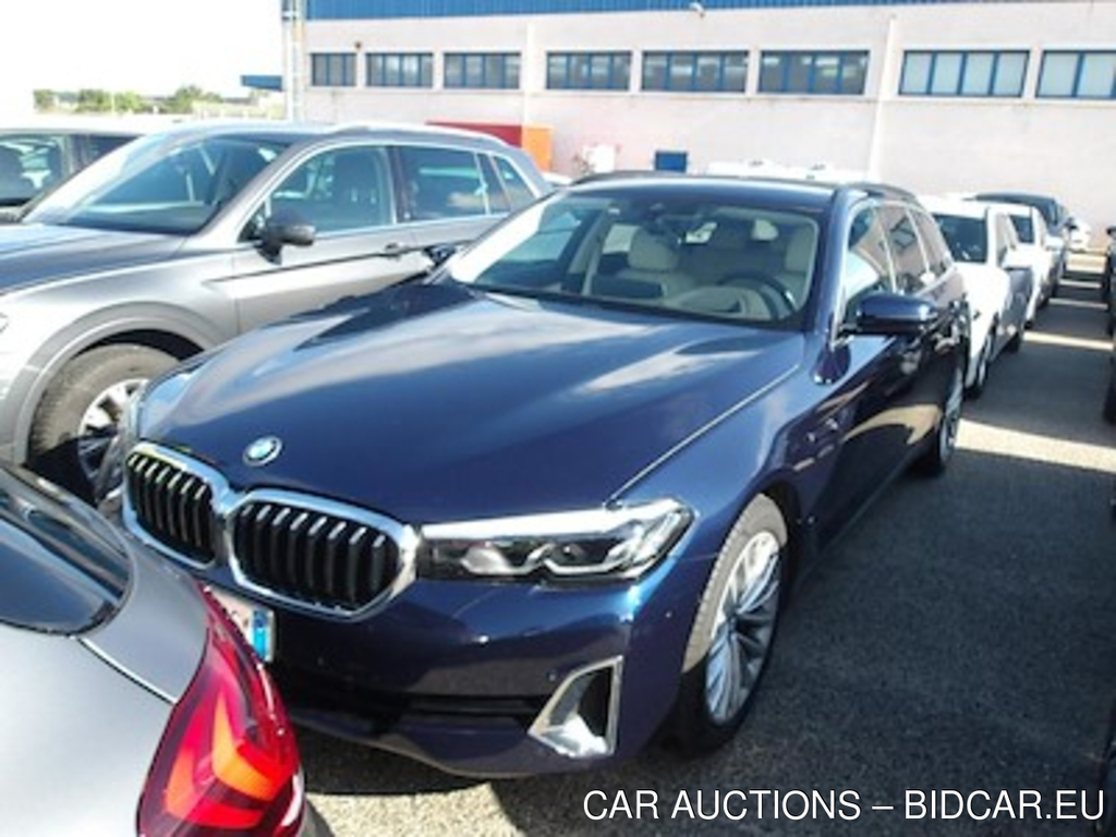 BMW Series 5 SW 530i Luxury Auto Touring