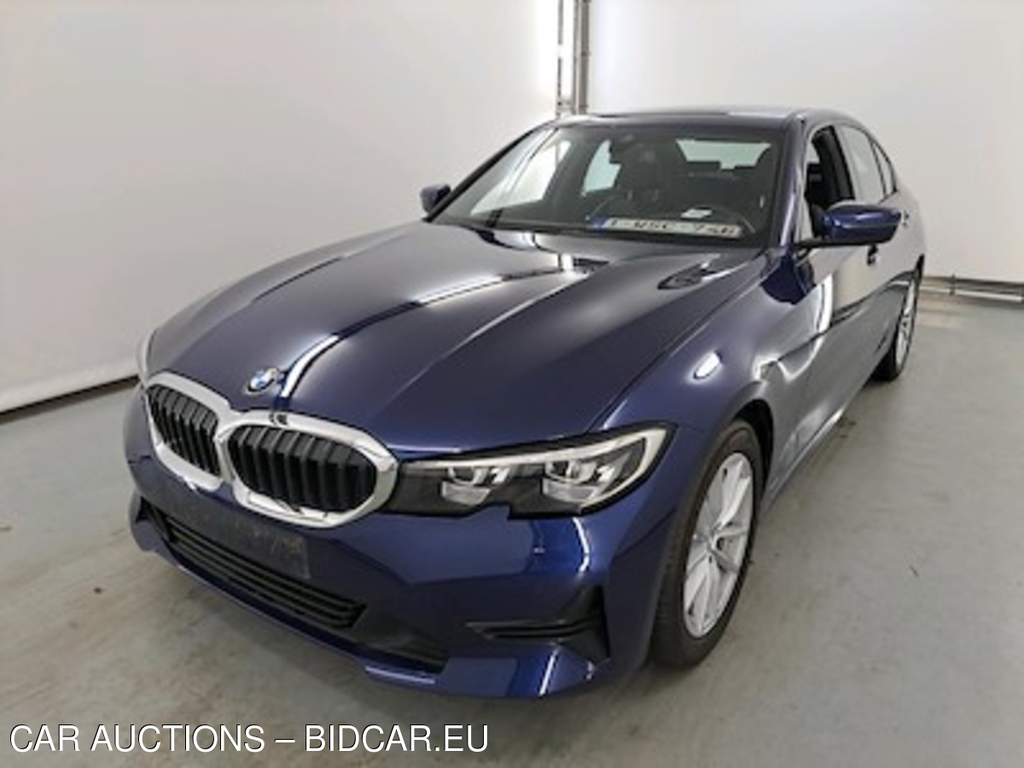 BMW 3-serie 2.0 318DA (100KW) BERLINE Model Advantage Business