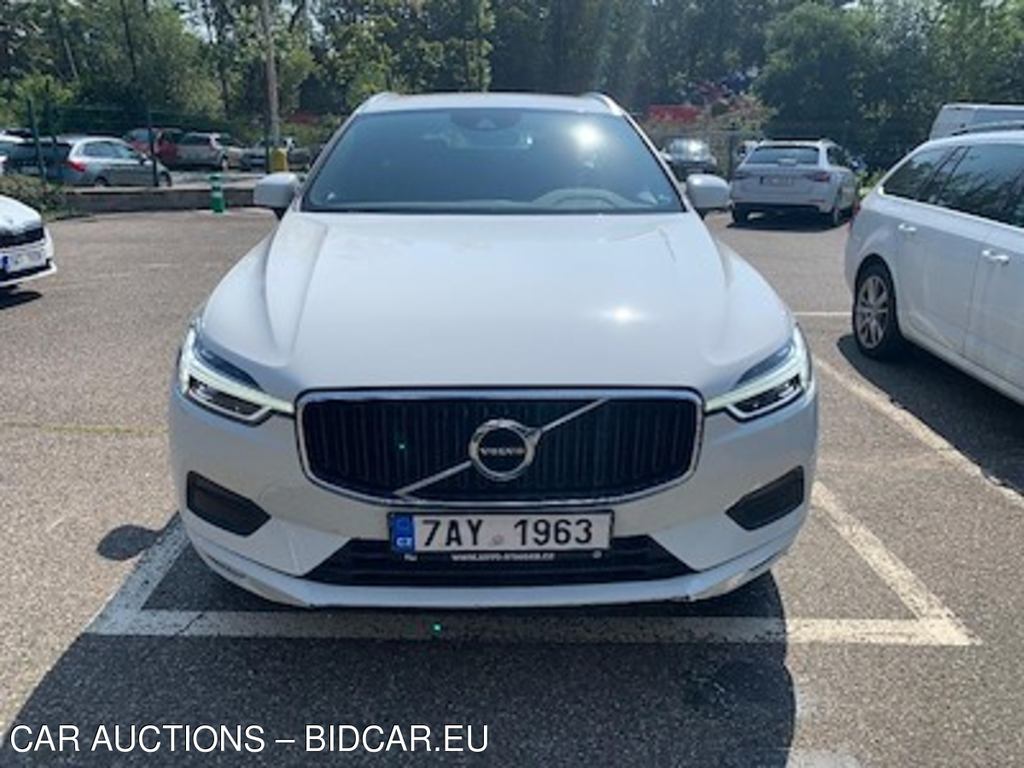 Volvo XC60 2.0 B4 Drive-E Momentum Pro AWD Auto