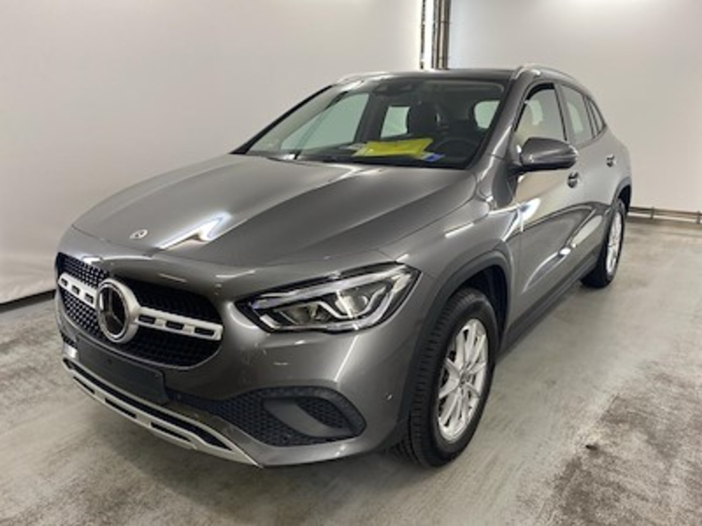 Mercedes-Benz GLA 1.3 GLA 200 DCT BUSINESS SOLUTION Assistance a la conduite