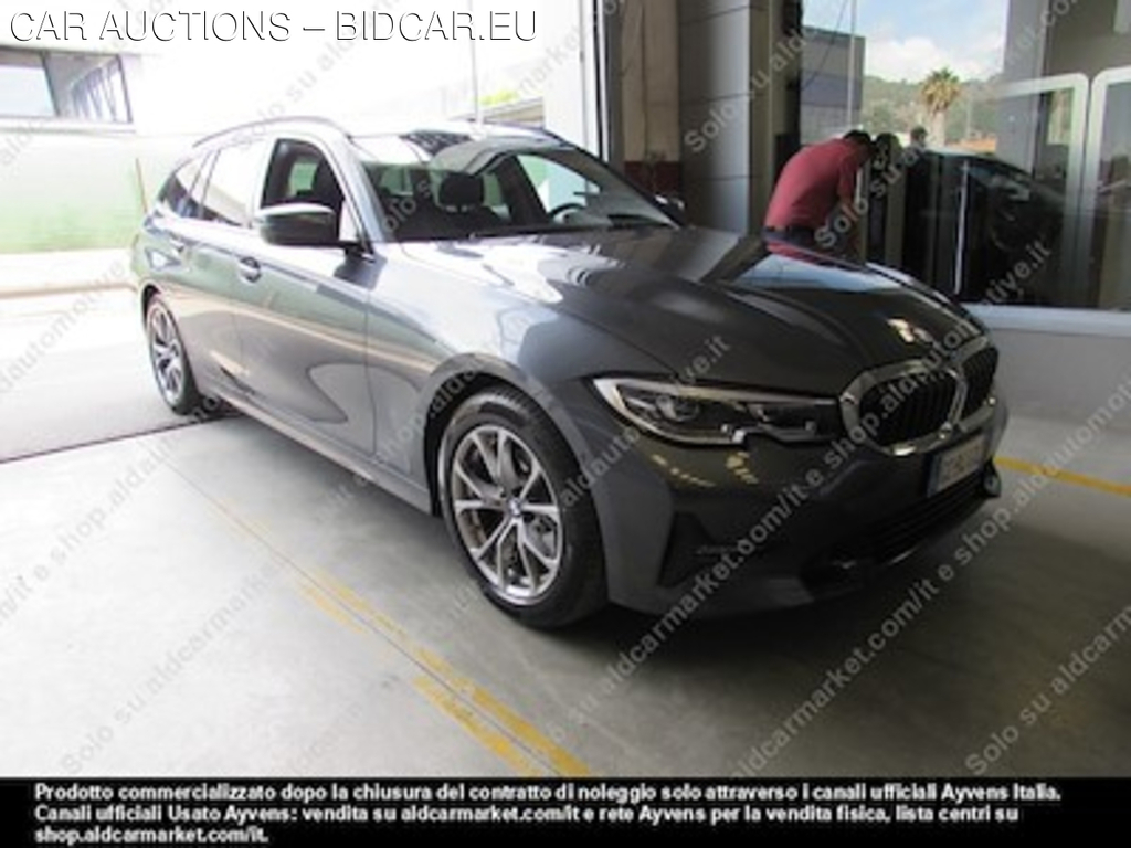 BMW serie 3 320d mh48v sport -