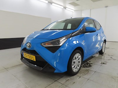 Toyota Aygo 1.0 VVT-i x-shift x-play APL