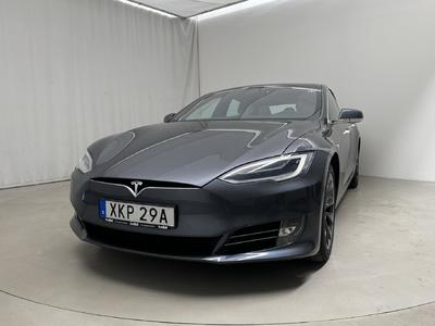 Tesla Model S 75D (525hk)