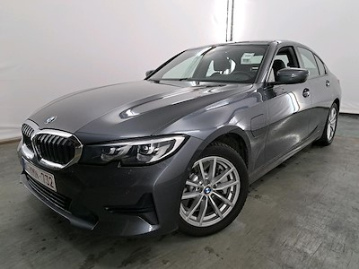 BMW 3-serie 2.0 330E (135KW) BERLINE Business Plus