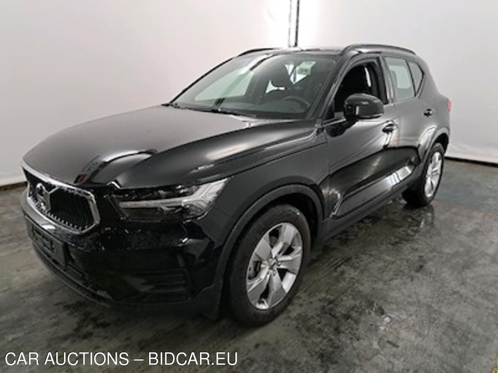 Volvo XC40 1.5 T2 MOMENTUM CORE