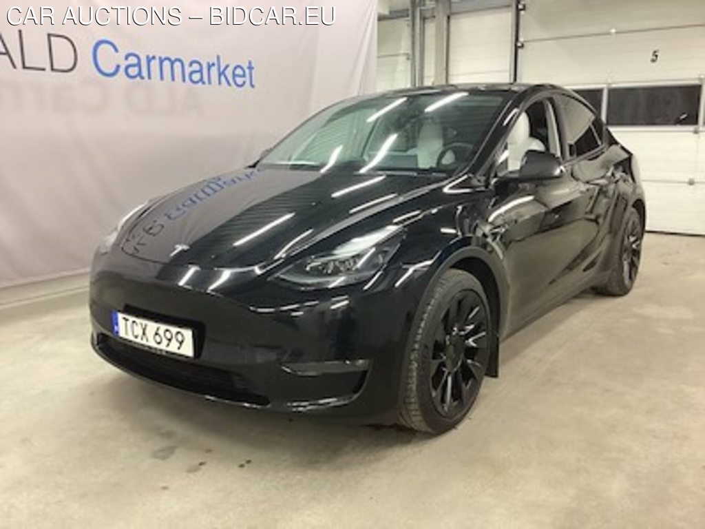 Tesla Model Y long range awd Skinn, Pano, P-Varmare, Nav, B-Kamera, AUTOMAT