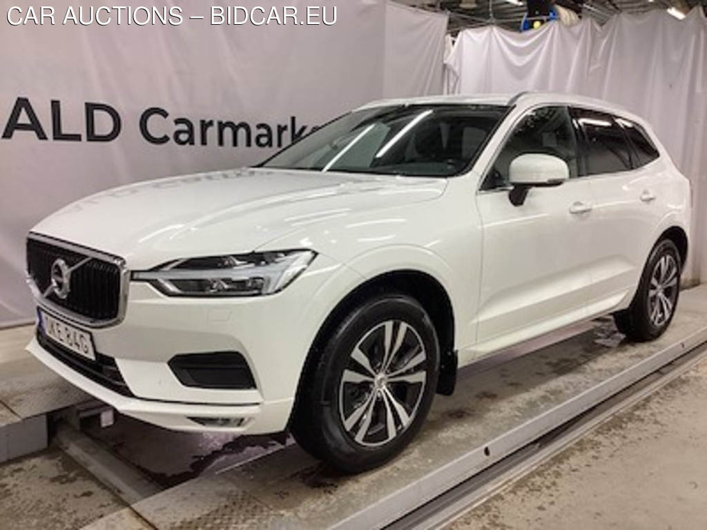 Volvo Xc60 2.0 T4 fwd !NO WINTER TIRES! Momentum Adv Edit, Skinn/Tyg, VOC, Drag, PDC Fram &amp; Bak, Adp.F-Hallare, Lane-Assist, AUTOMAT