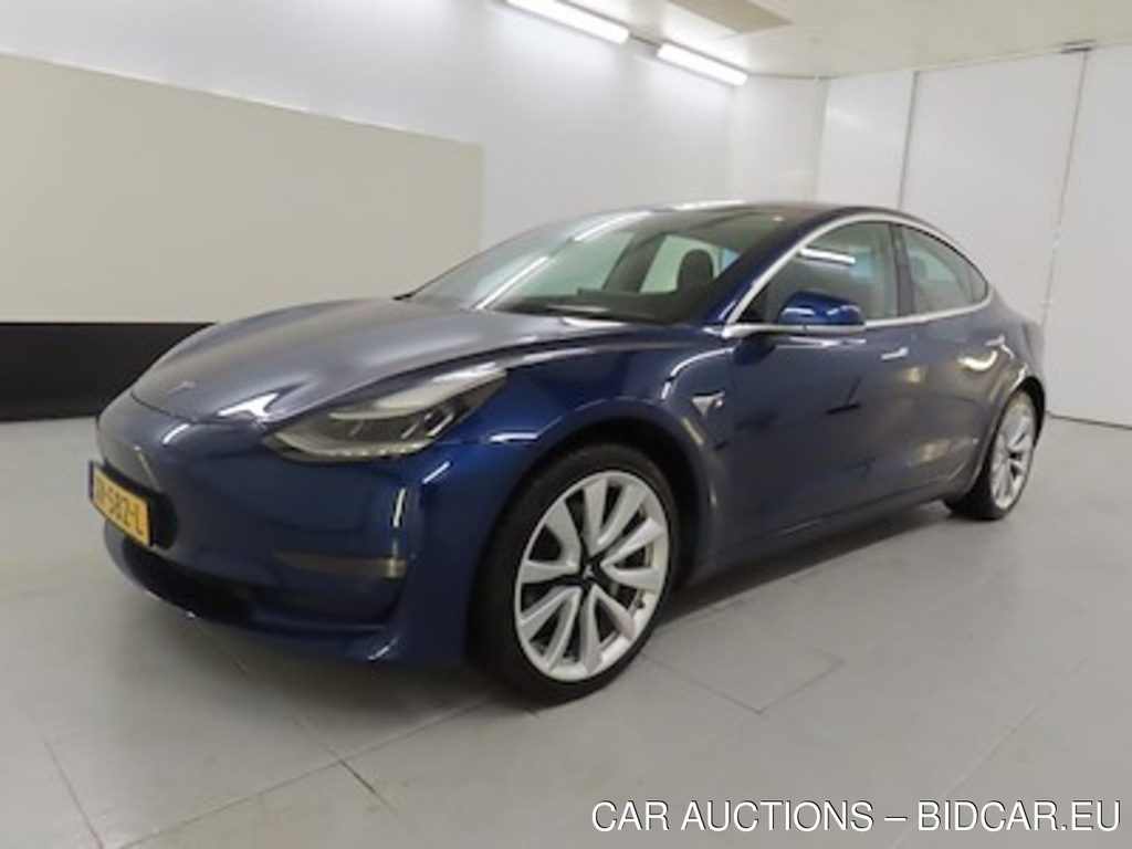 Tesla Model 3 Long-Range Dual Motor AWD Launch Version 4d