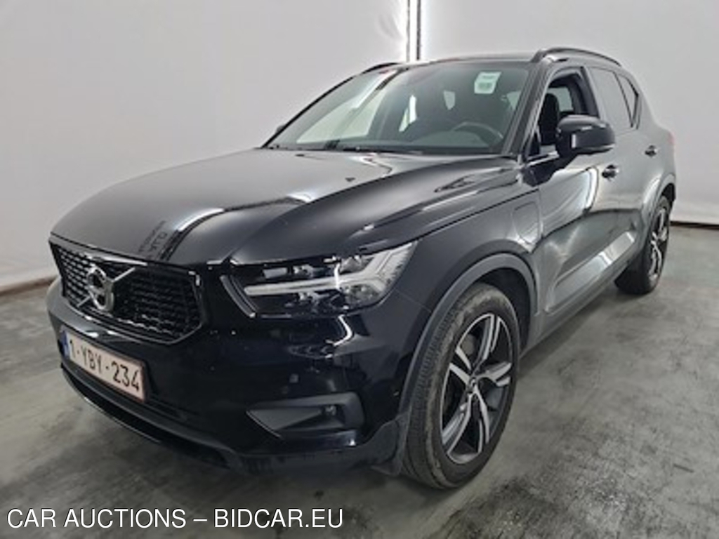 Volvo XC40 1.5 T5 TE PHEV R-Design DCT IntelliSafe Pro Versaility Assist Park Light Winter