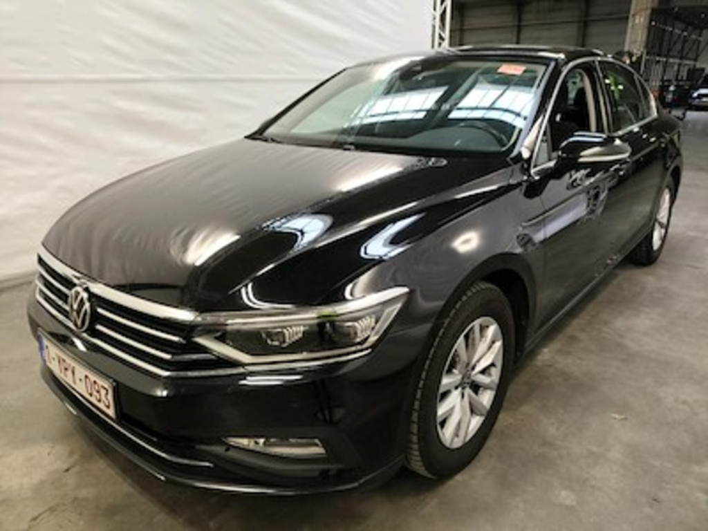 Volkswagen Passat 1.6 TDI STYLE BUSINESS DSG