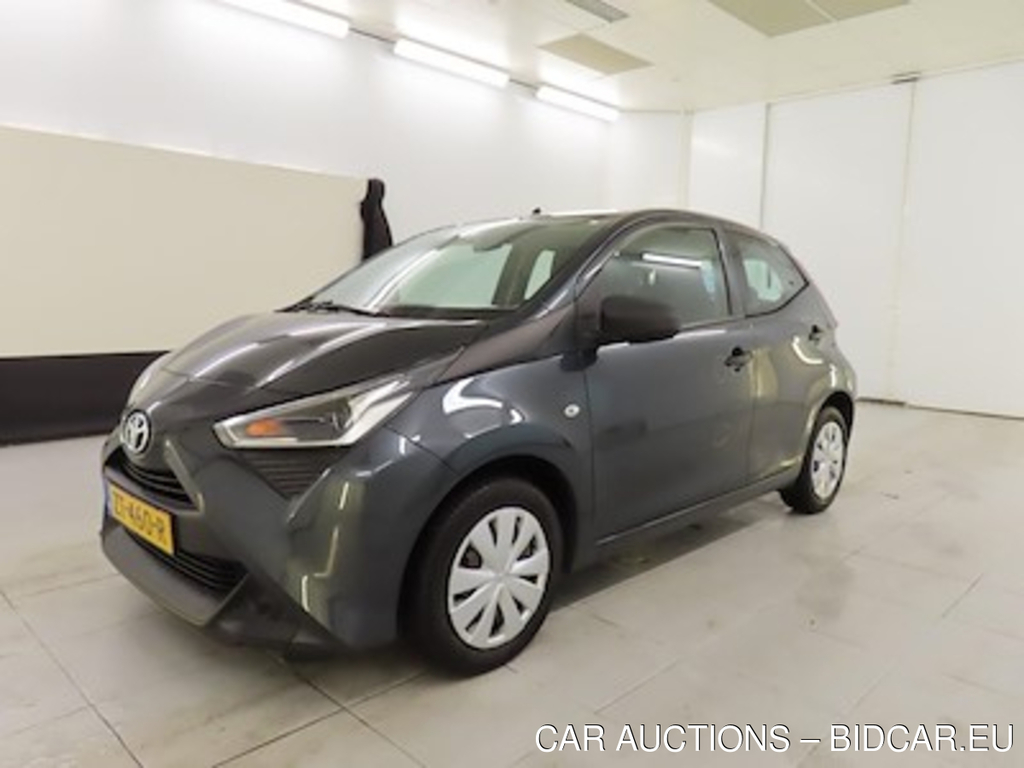 Toyota Aygo 1.0 VVT-i x-fun 5d