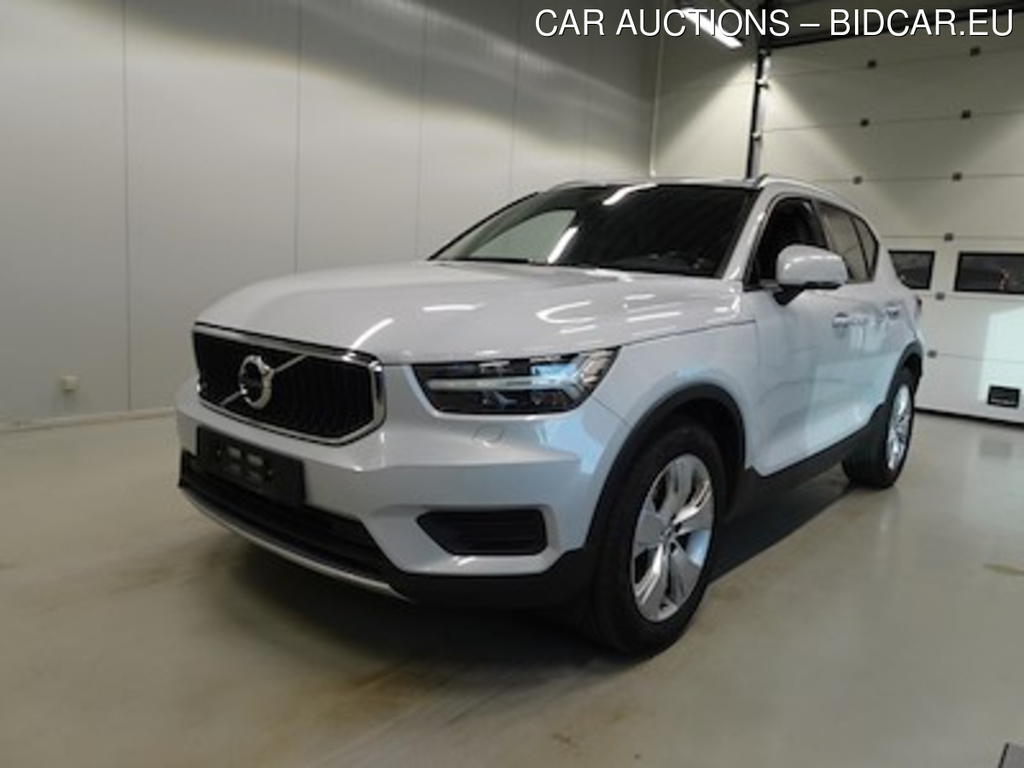 Volvo Xc40 2.0 D3 150 Momentum Aut. VBL VAN