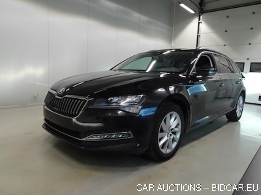 Skoda SUPERB 2,0 Tdi Adblue Dsg7 150 F Style Combi