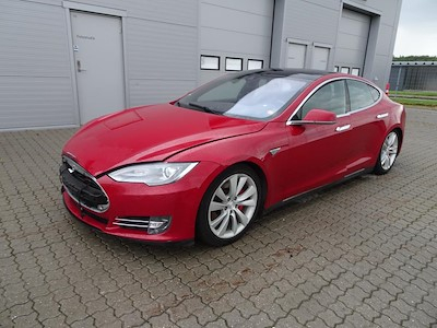 Tesla Model S 85D