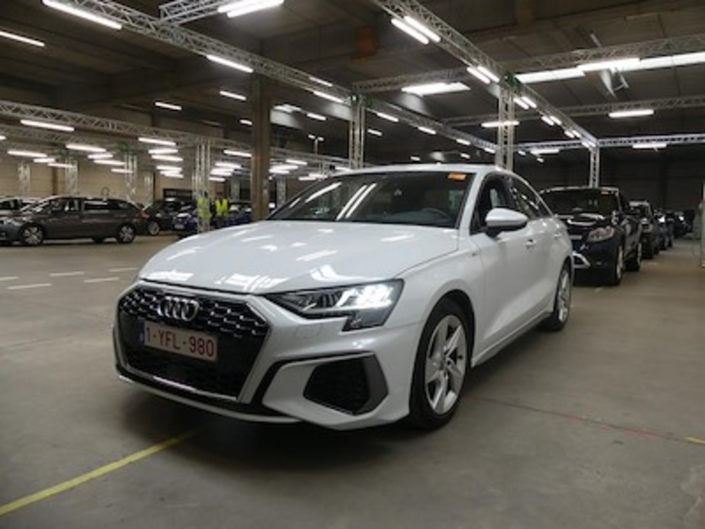 Audi A3 sedan 35 TFSI S LINE