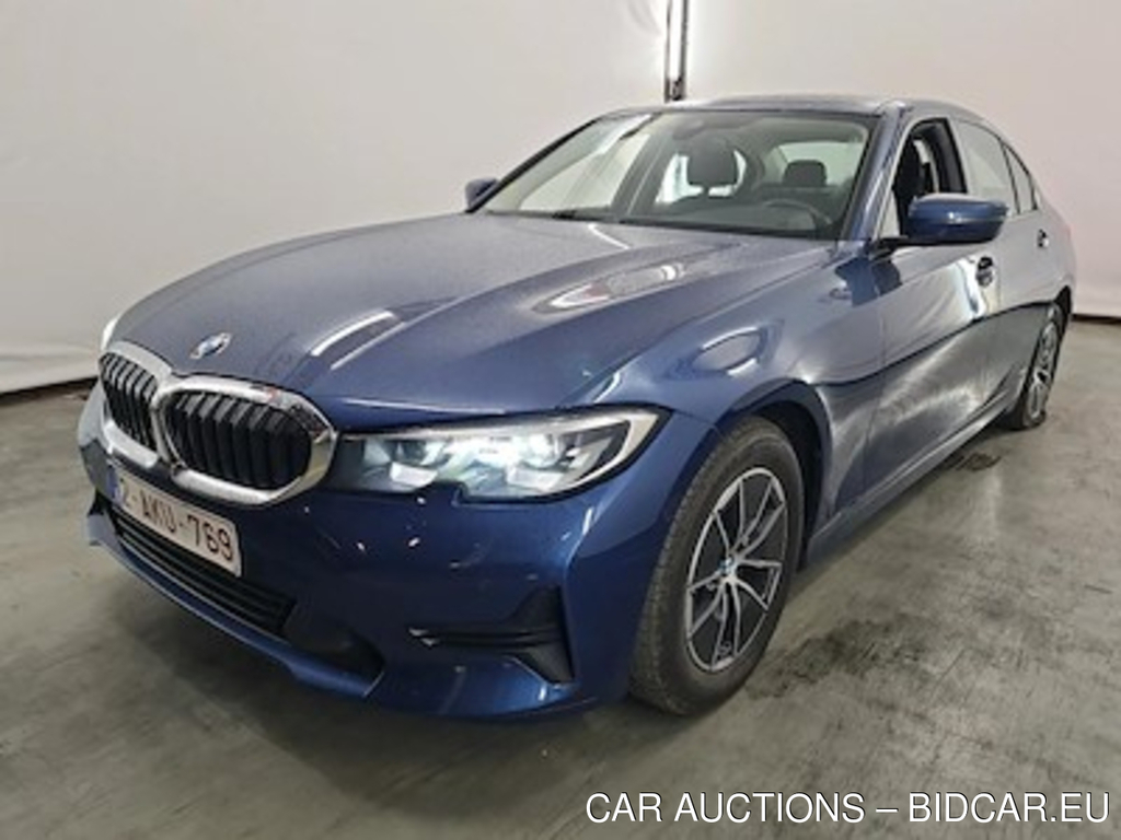 BMW 3-serie 2.0 318DA (100KW) BERLINE Model Advantage Business