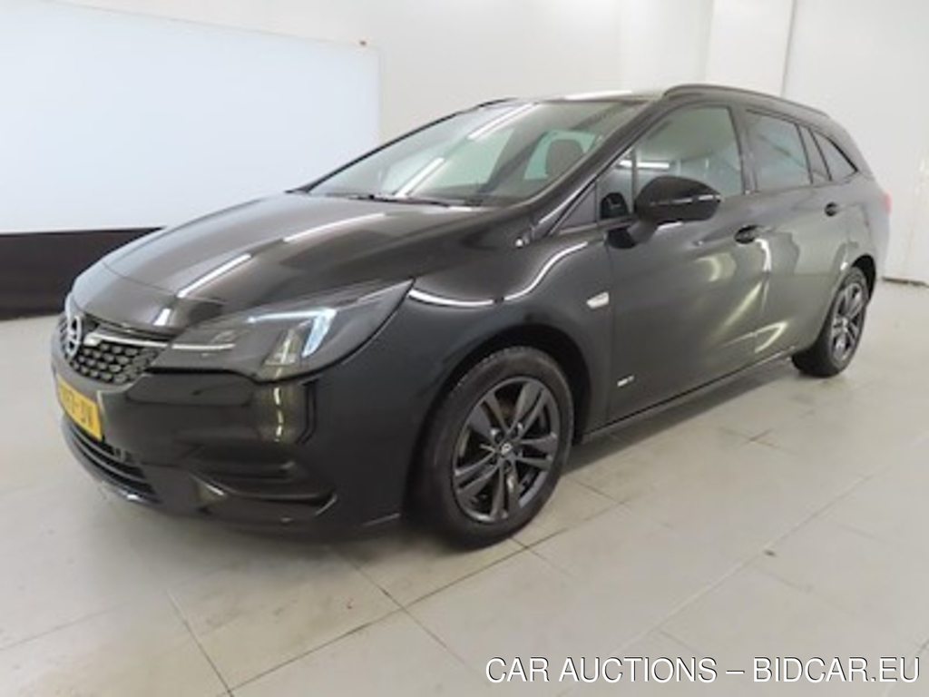 Opel Astra sports tourer 1.2 turbo 81kW Design &amp; Tech 5d