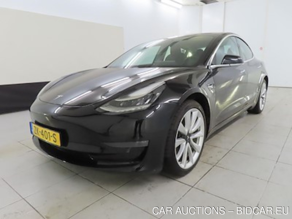 Tesla Model 3 Long Range Dual Motor AWD 4d