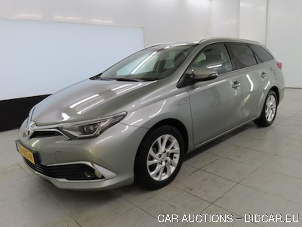 Toyota Auris touring sports 1.8 Hybrid Executive Go Automaat 5d