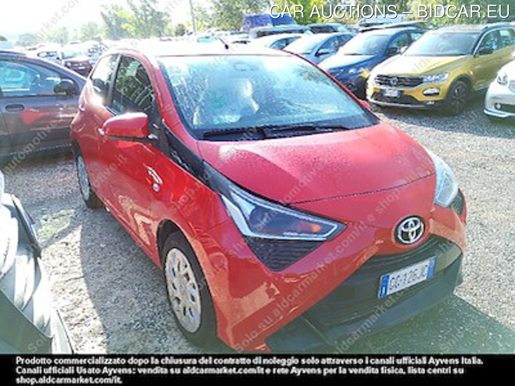 Toyota aygo connect 1.0 vvt-i x-cool -