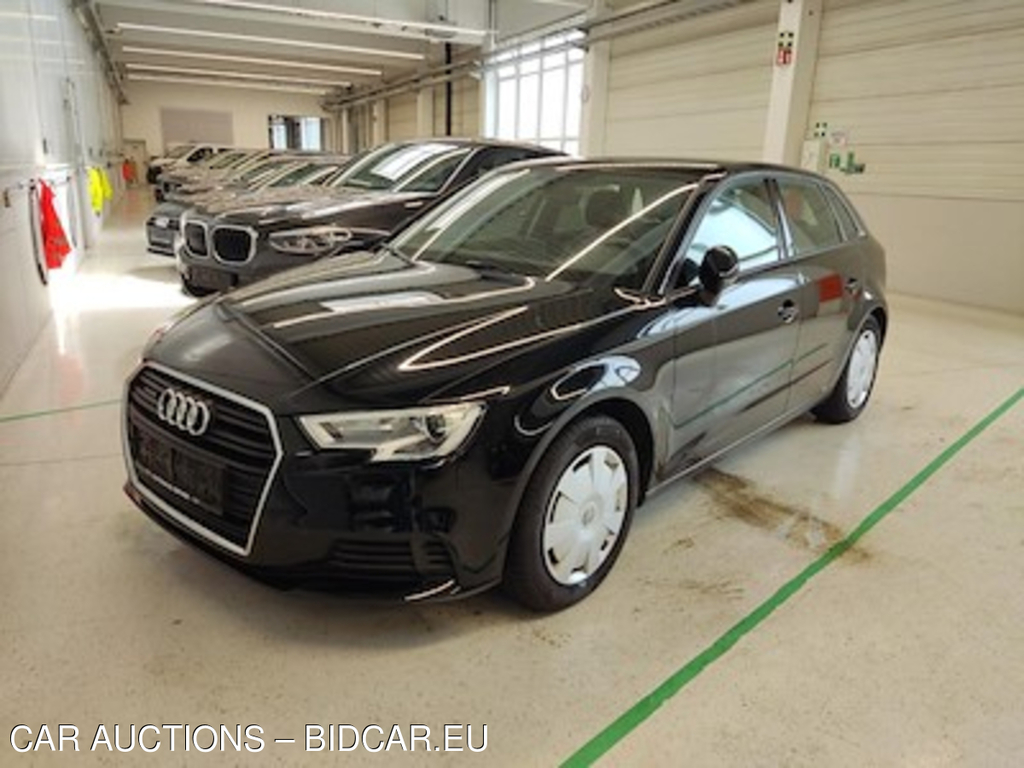 Audi A3 Sportback 2,0 TDI Quattro Basis 110KW