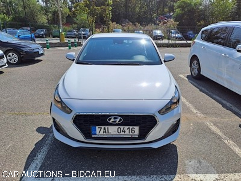 Hyundai I30 T-GDI 120 Trikolor Fastback