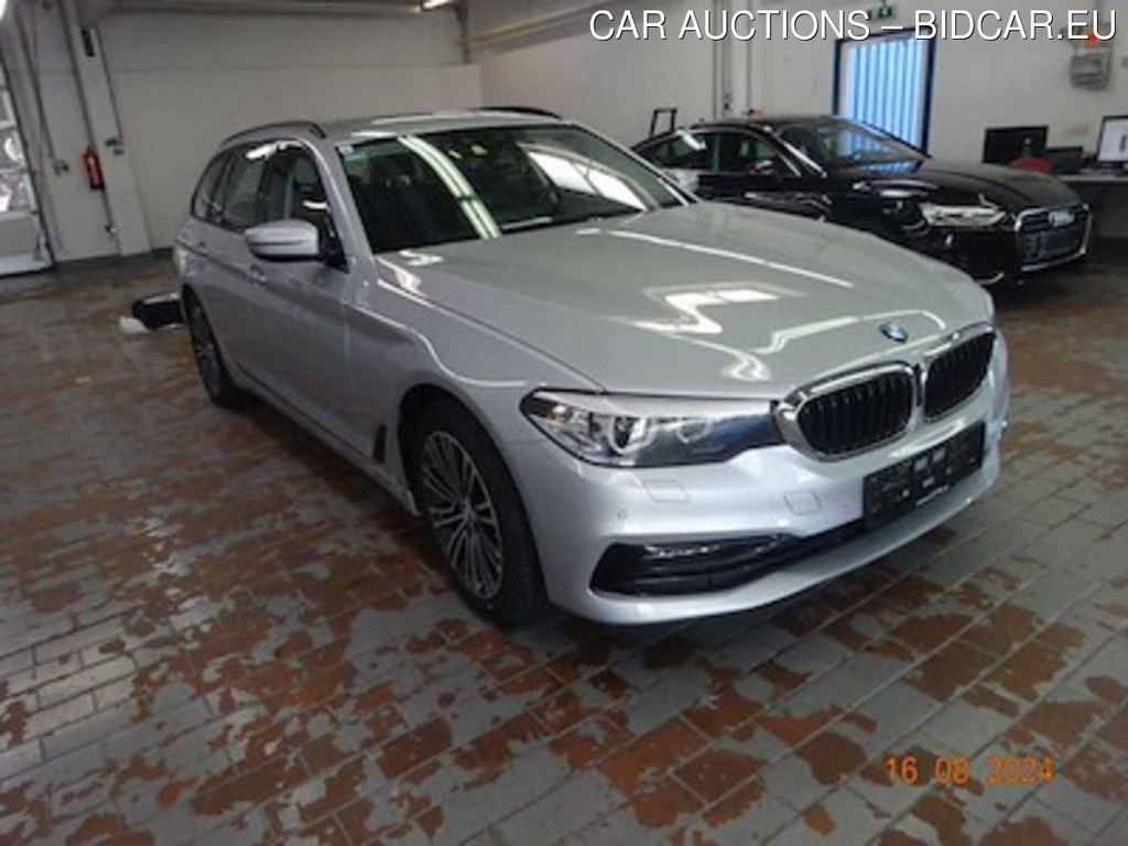 BMW series 5 2.0 520D XDRIVE TOURING A SPORT LINE