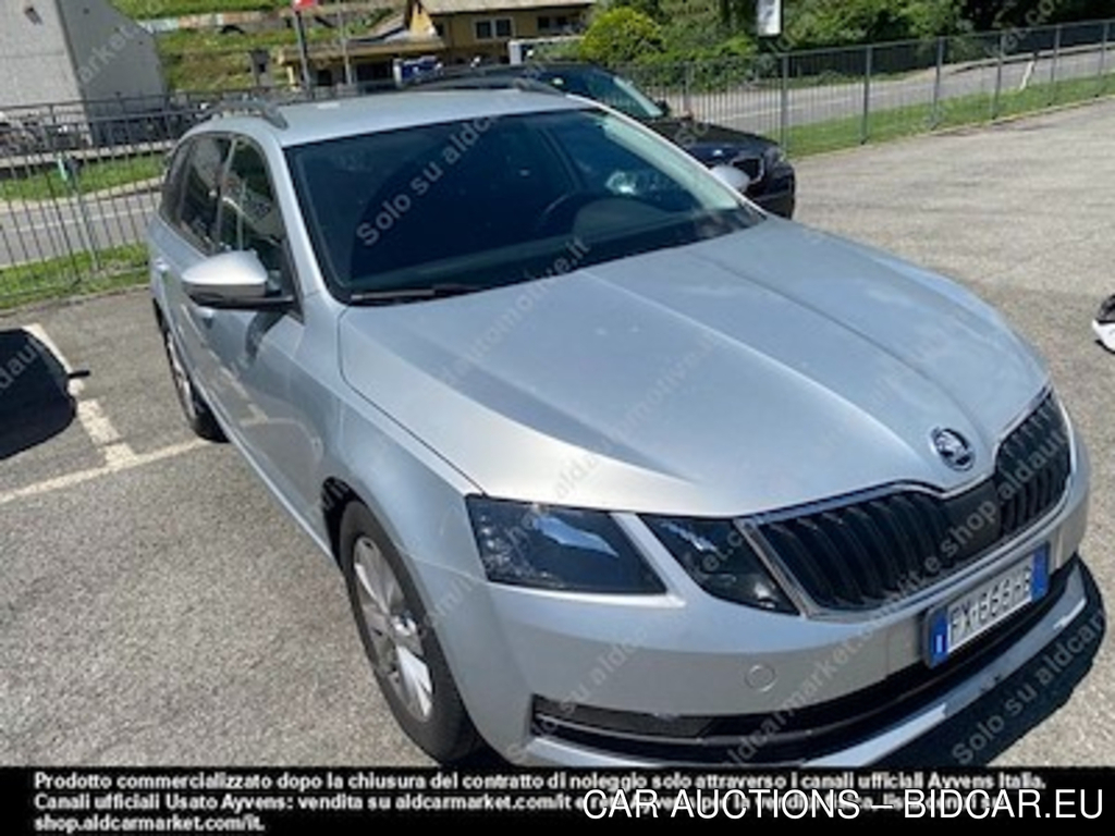 Skoda octavia 1.6 tdi executive dsg -