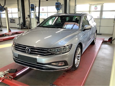 Volkswagen PASSAT 2.0 TDI 200 Elegance PLUS PRO DSG Variant UA!;