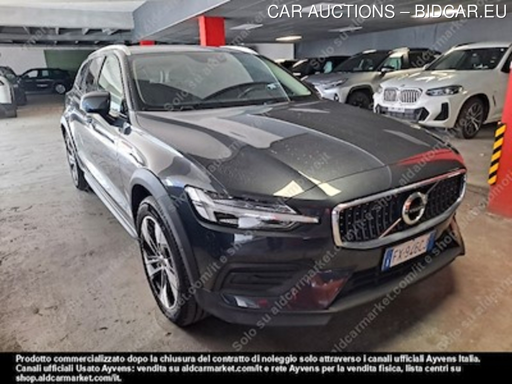 Volvo v60 cross country D4 awd -