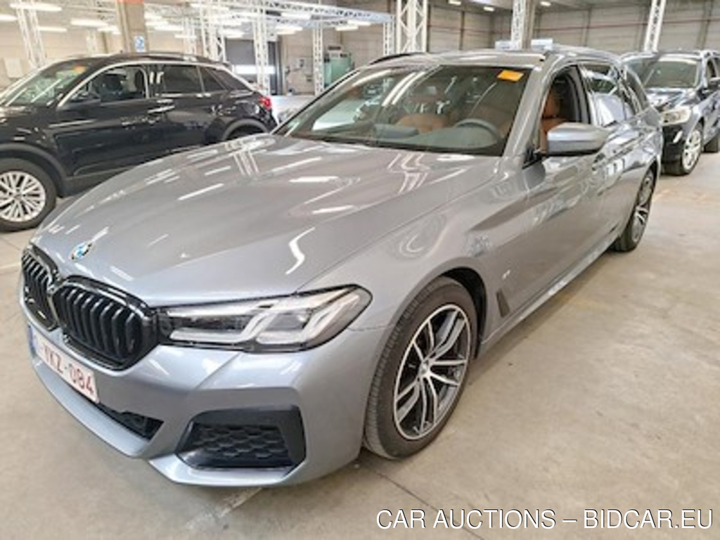 BMW 5-serie 2.0 518D 110KW TOURING AUTO Safety Business