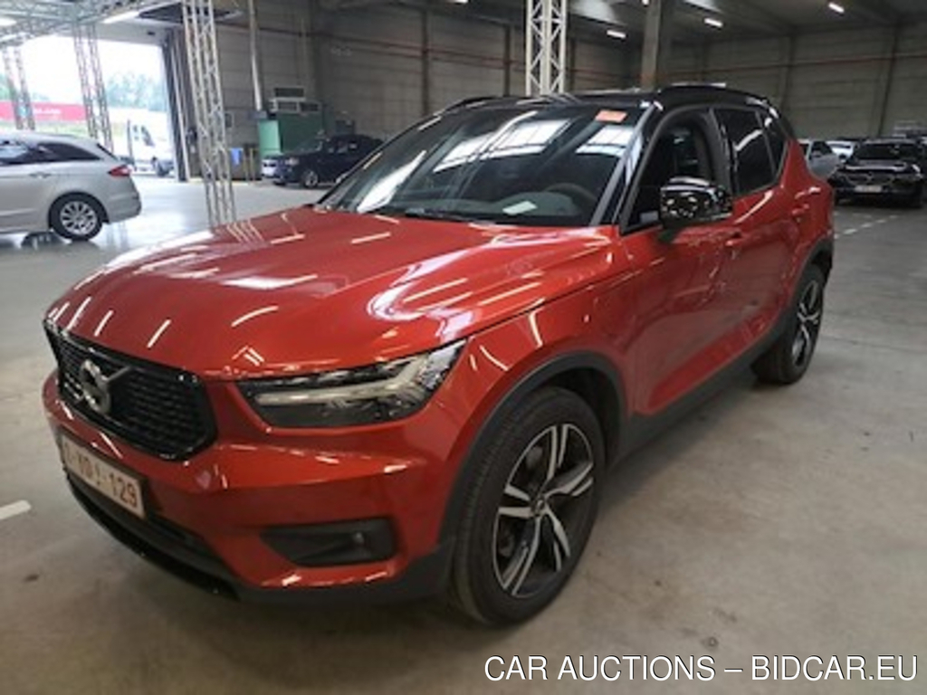 Volvo XC40 1.5 T5 RECHARGE GEARTRONIC R-DESIGN Winter Park Assist