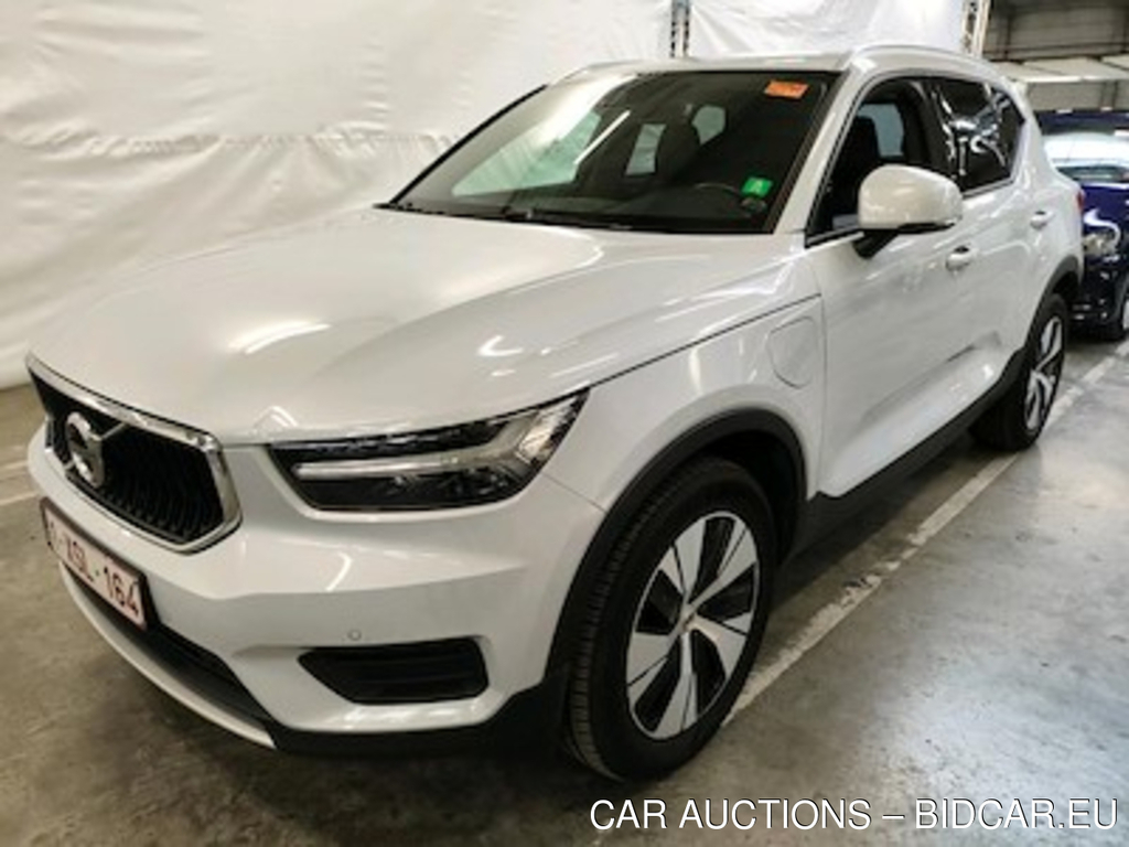 Volvo XC40 1.5 T5 TE PHEV Momentum Pro DCT Park Assist Winter