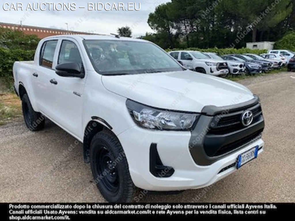 Toyota hilux 2.4 d-4d MT DC -