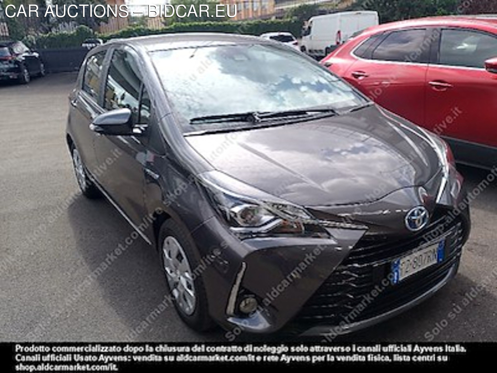 Toyota yaris 1.5 hybrid business hatchback -