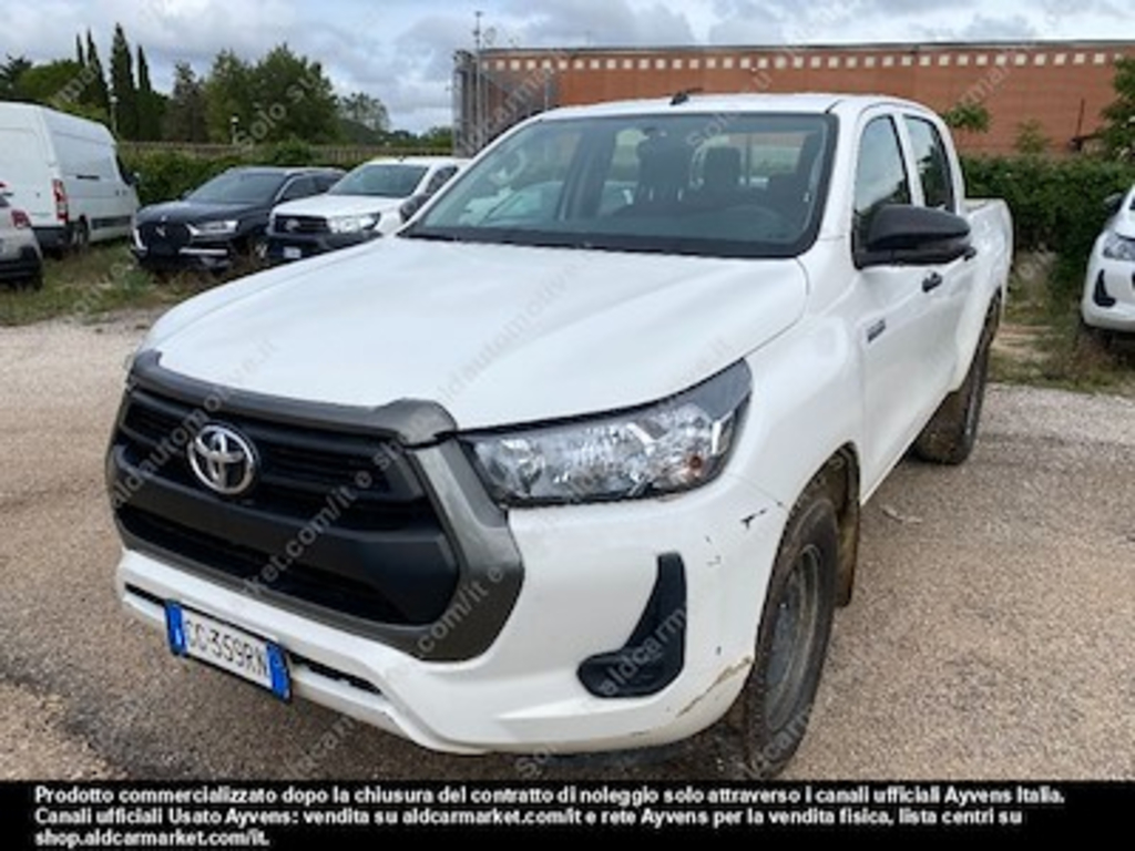 Toyota hilux 2.4 d-4d MT DC -