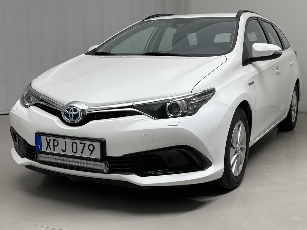 Toyota Auris 1.8 HSD Touring Sports