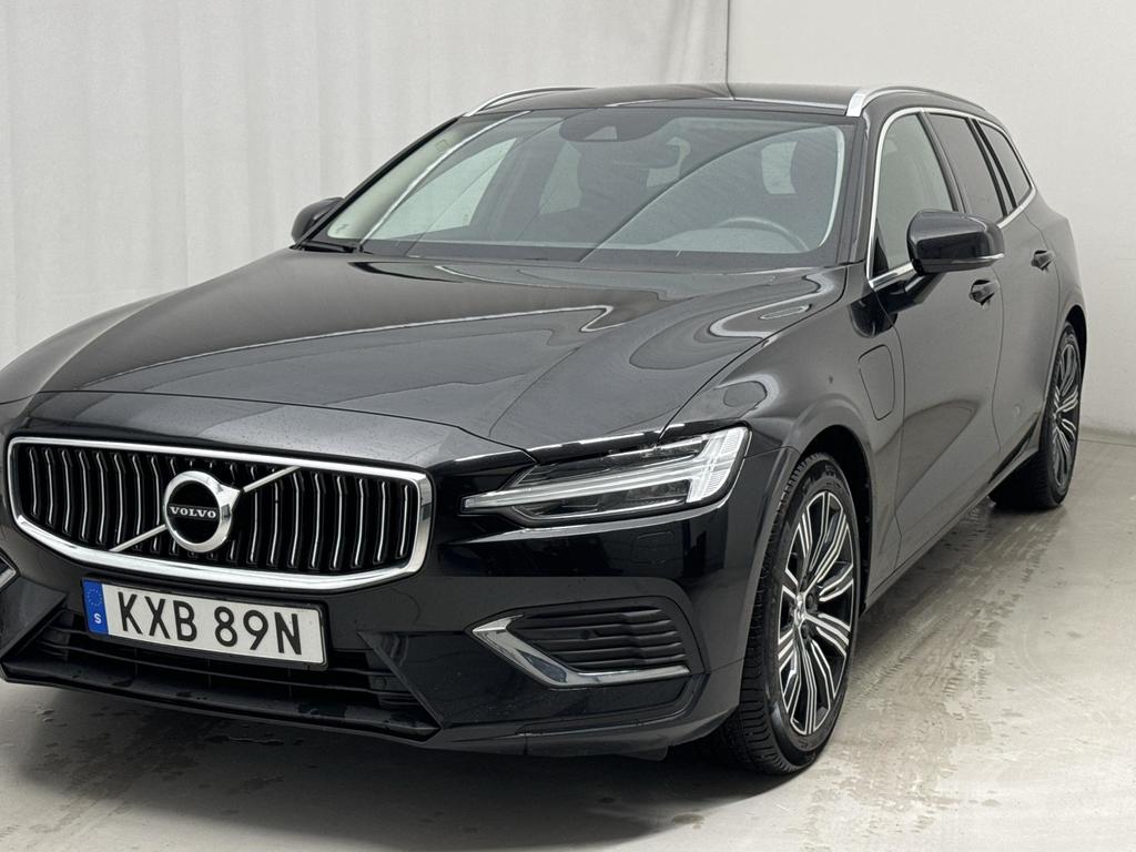 Volvo V60 T6 AWD Recharge (340hk)